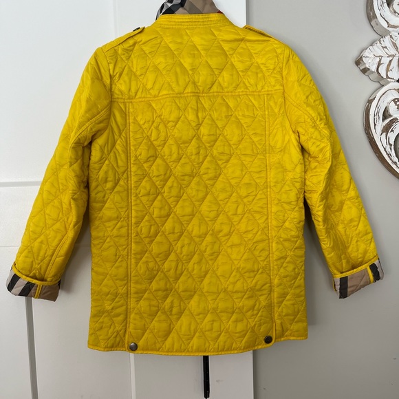 Burberry quilted jacket - Picture 2 of 6